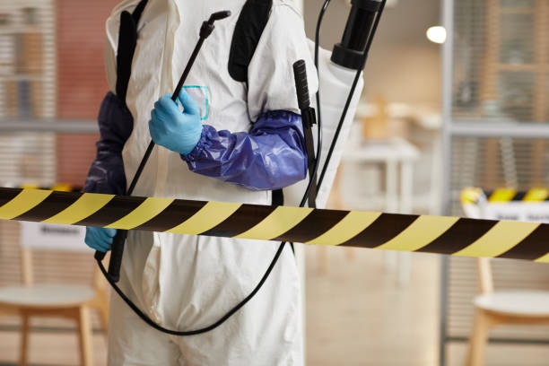 Professional Trauma Scene Cleanup technician working in Campbell, NE